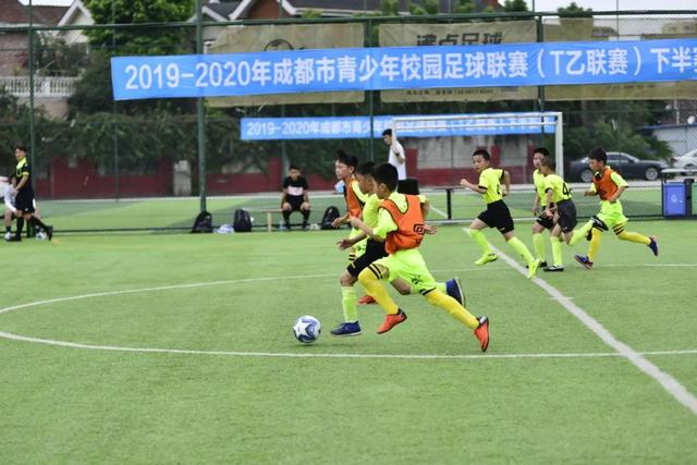 张镇麟16分辽宁胜天津 孙铭徽14+19广厦胜福建
